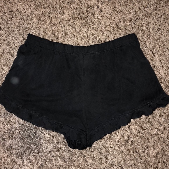 American Eagle Flowy Shorts - Picture 3 of 3
